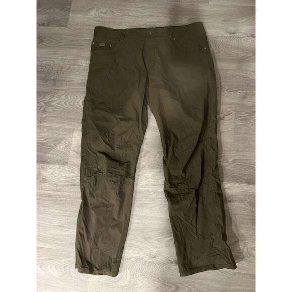 Kuhl mens size 40x32 dark green Revolvr pants - Picture 1 of 5